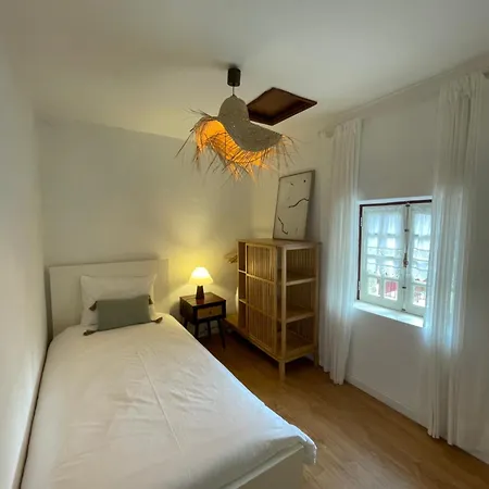 Casa Dos Pintos Nyaraló Paredes de Coura